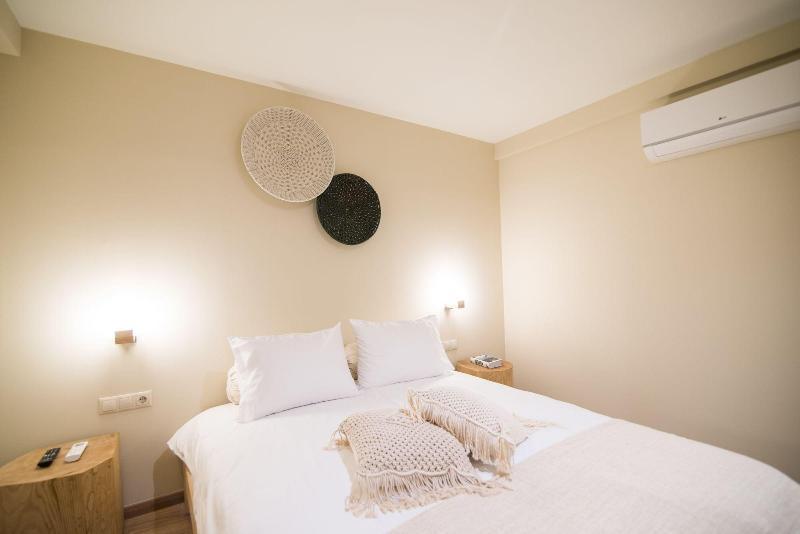 Ederlezi Boutique Hotel Athena Bagian luar foto