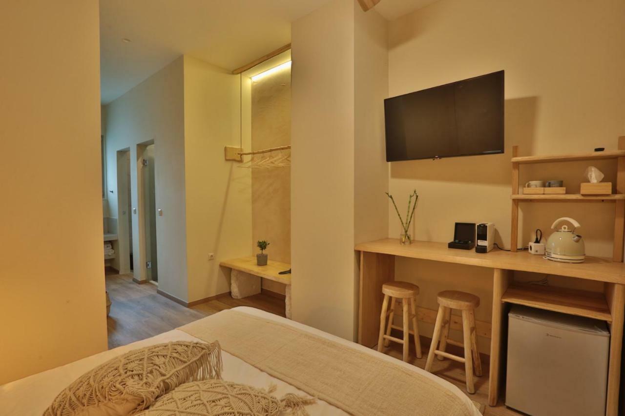 Ederlezi Boutique Hotel Athena Bagian luar foto