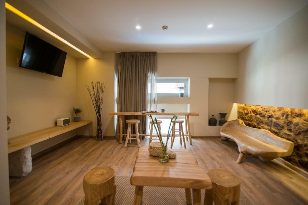 Ederlezi Boutique Hotel Athena Bagian luar foto